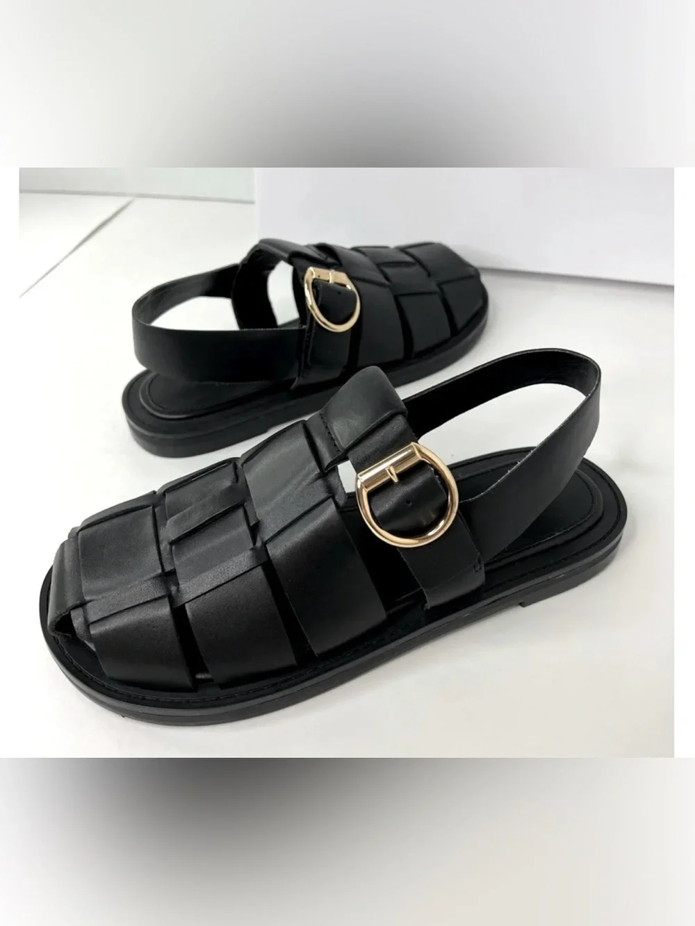 Brand new with tags- Zara Black Leather Flat Sandals - Picture 4 of 9